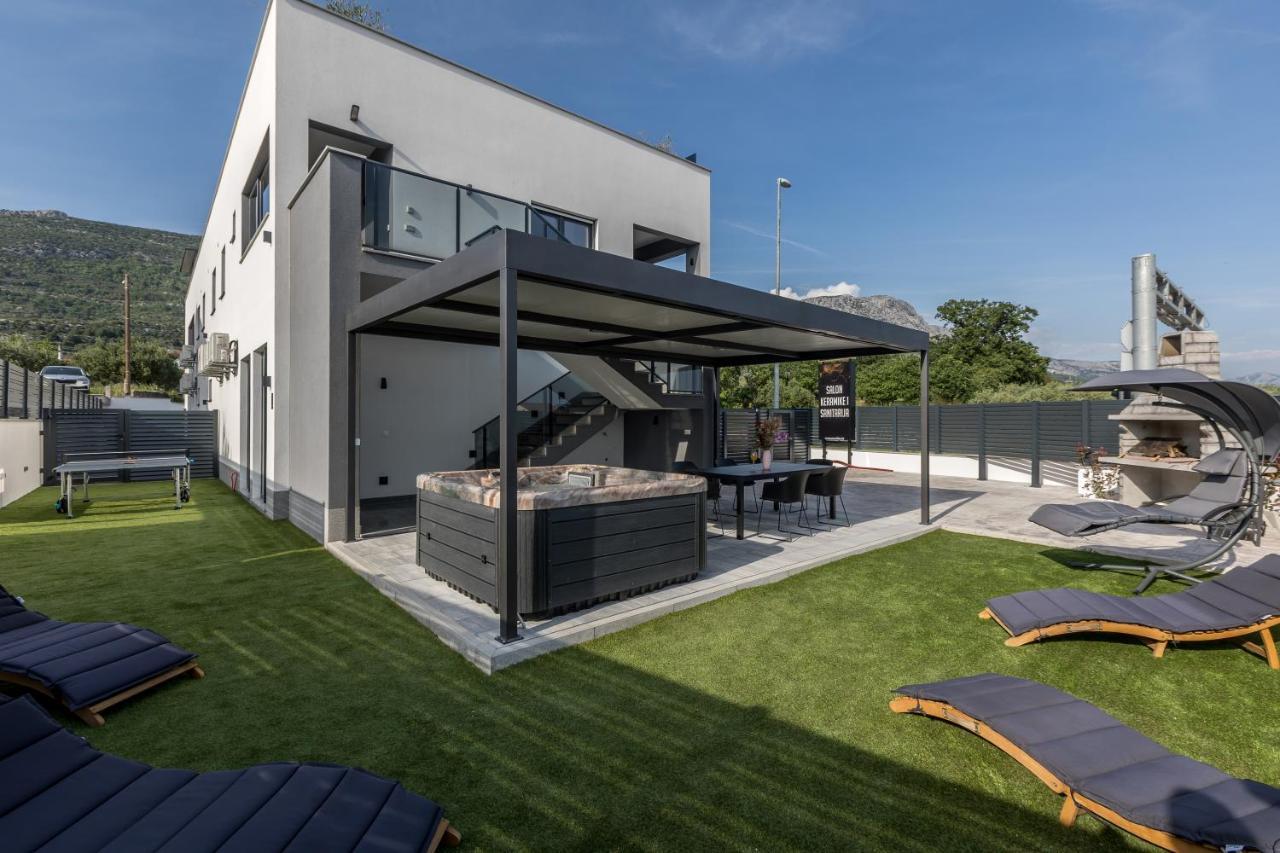 Luxury Apartments Katarina Kaštela Екстериор снимка