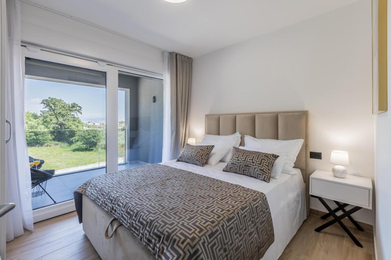 Luxury Apartments Katarina Kaštela Екстериор снимка