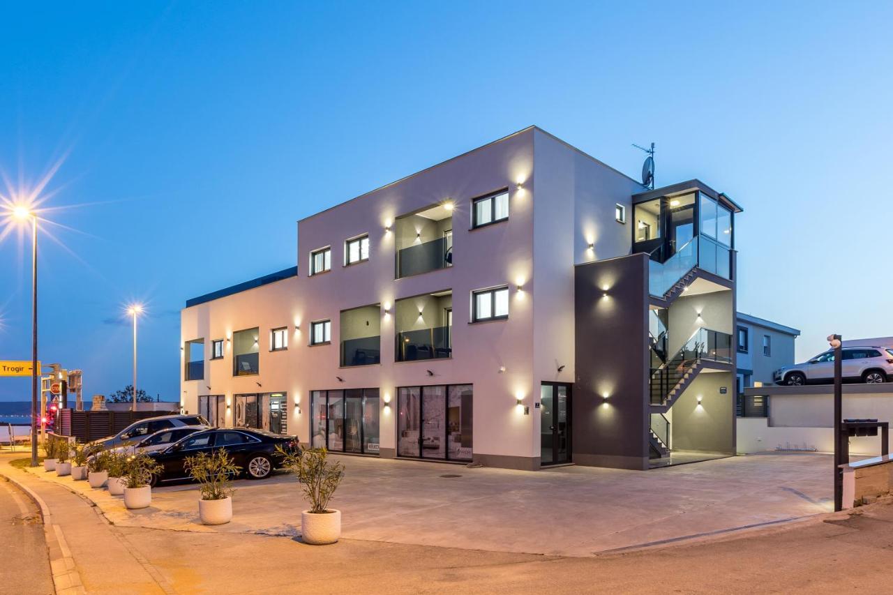 Luxury Apartments Katarina Kaštela Екстериор снимка