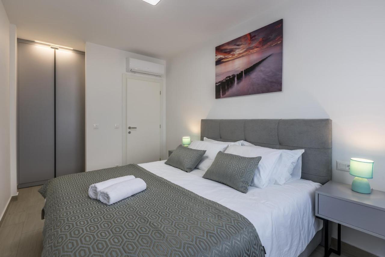Luxury Apartments Katarina Kaštela Екстериор снимка
