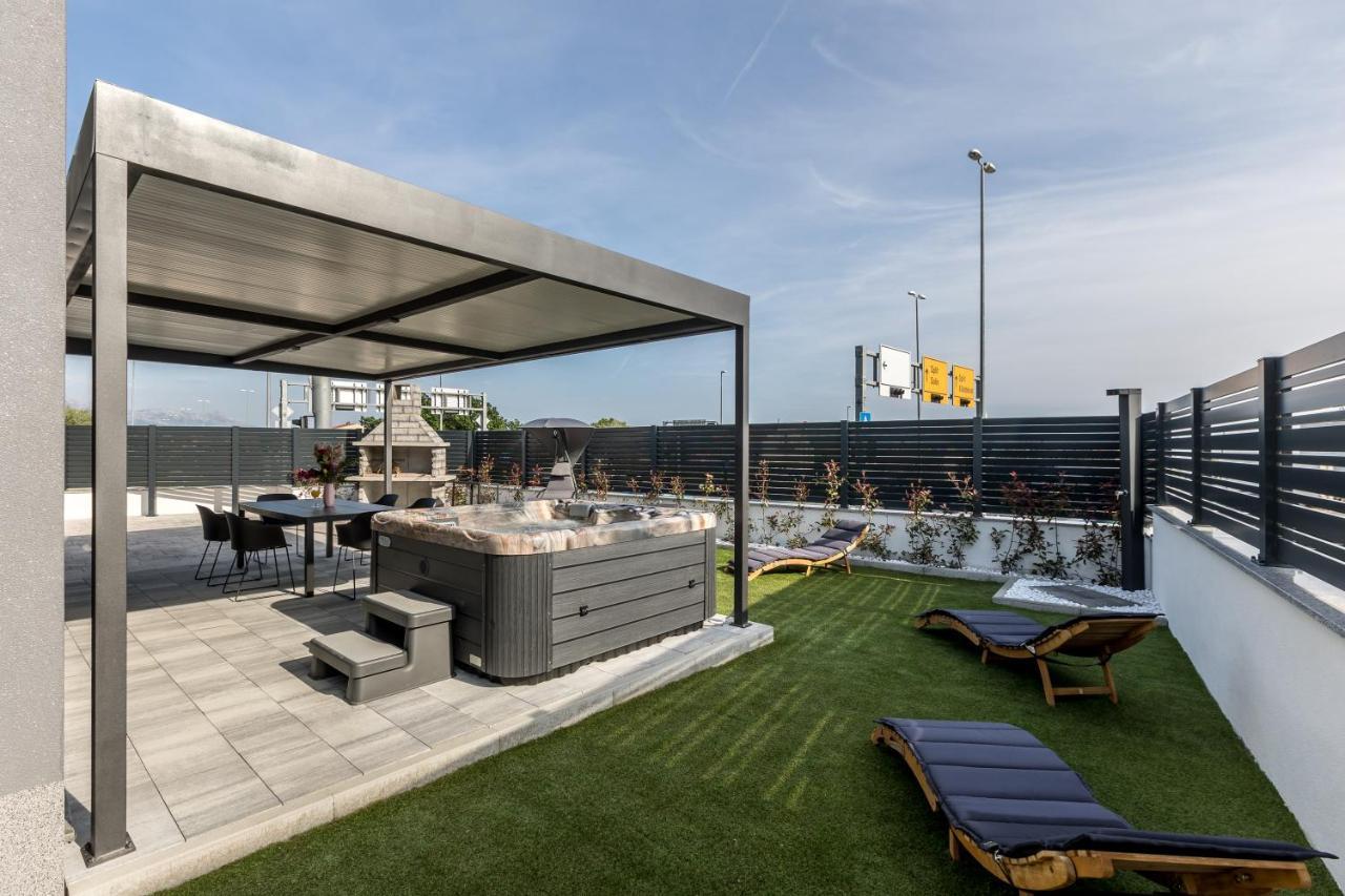 Luxury Apartments Katarina Kaštela Екстериор снимка