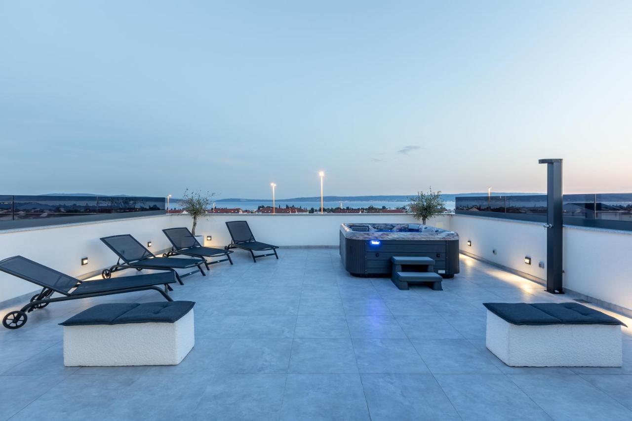 Luxury Apartments Katarina Kaštela Екстериор снимка