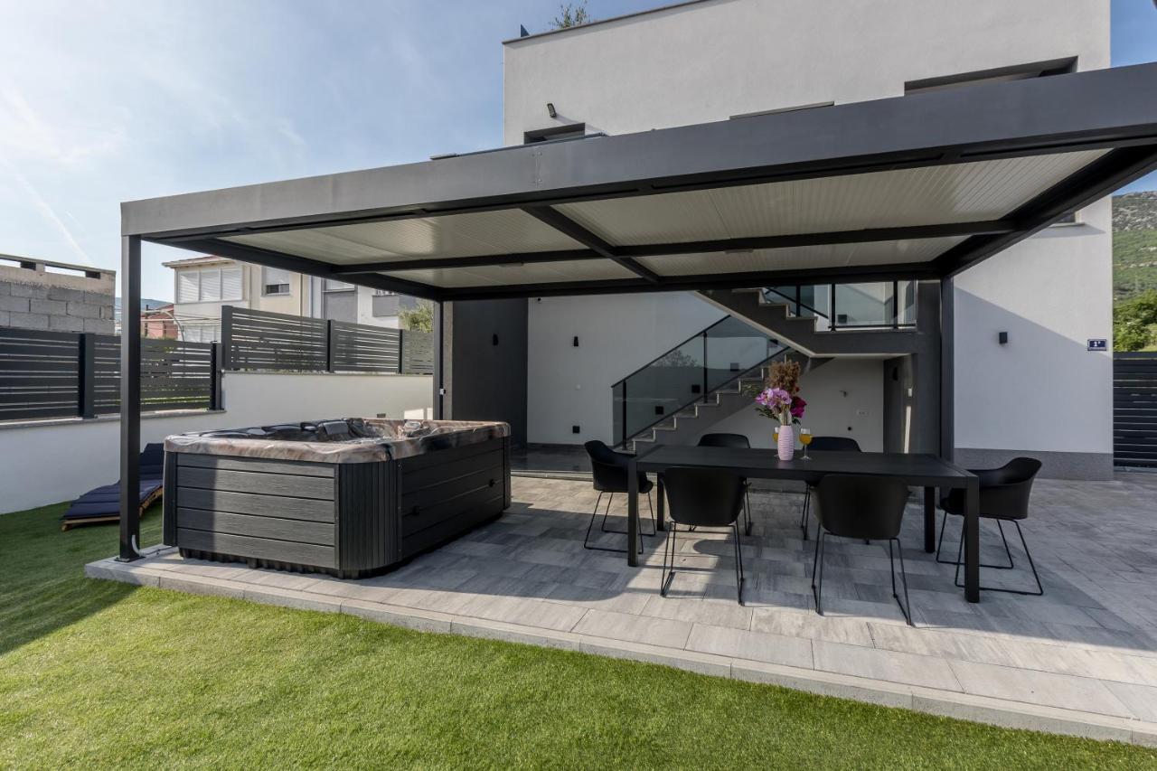 Luxury Apartments Katarina Kaštela Екстериор снимка