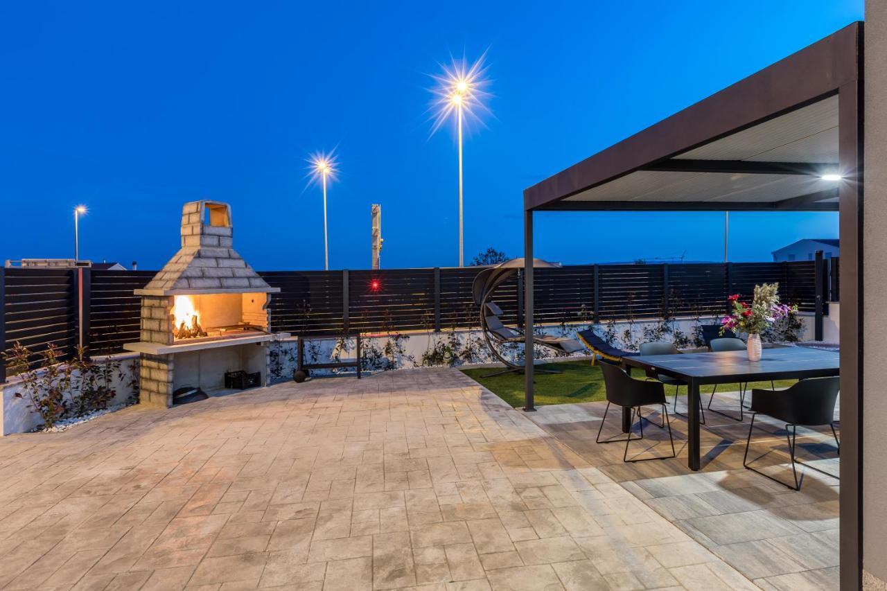 Luxury Apartments Katarina Kaštela Екстериор снимка
